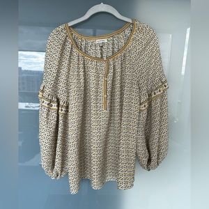 Max studio blouse size s fits medium